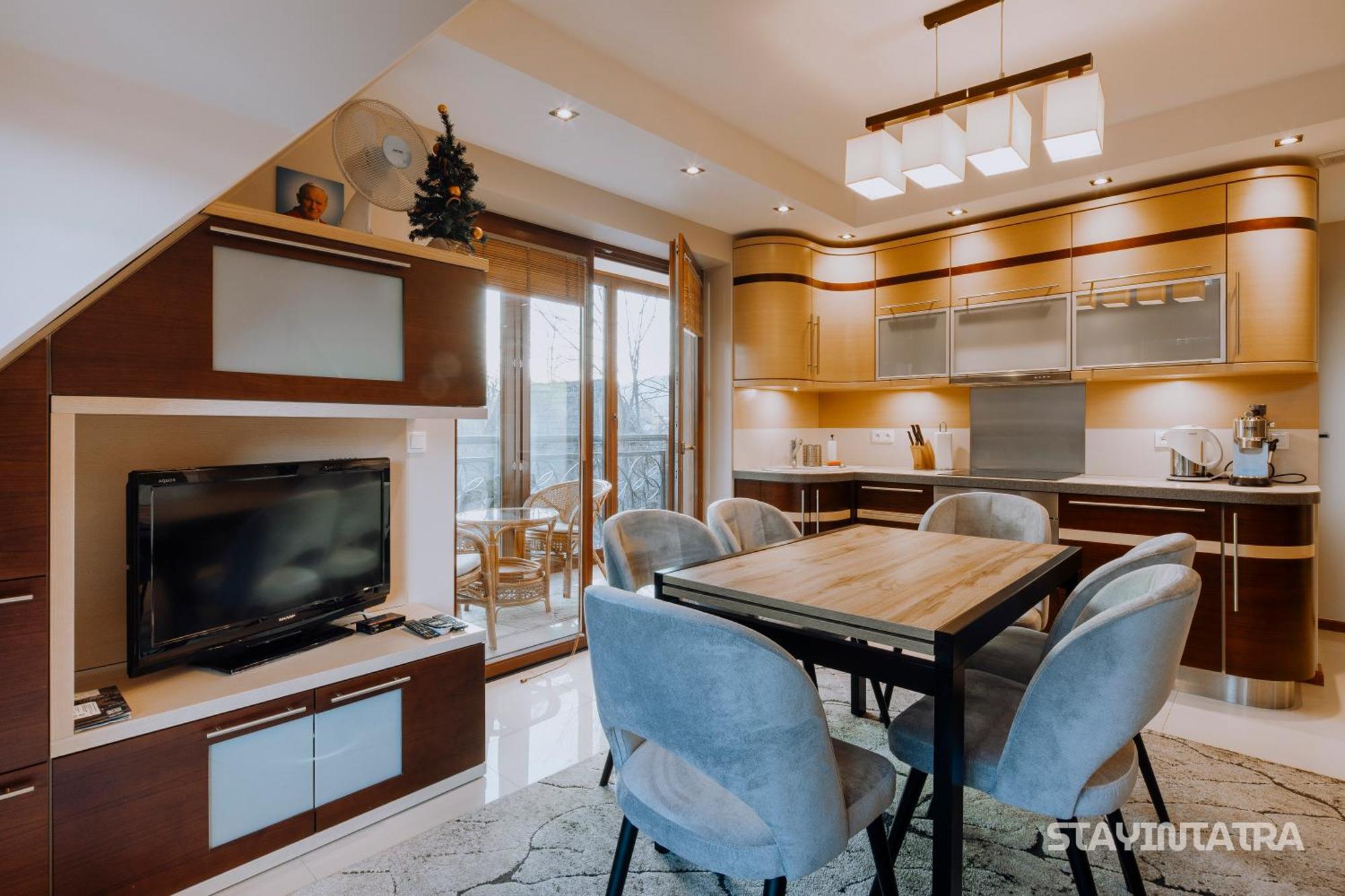 Bursztyn Mozaika Dwupoziomowy Z Kominkiem Apartment *